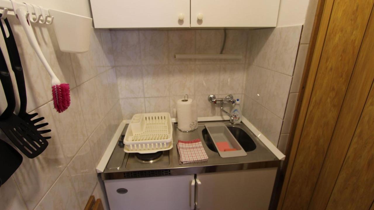 Apartment Kreslin ヴァンタシチ エクステリア 写真